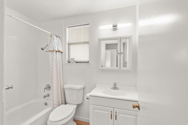 3649 Rio Pacifica Way, Sacramento, CA 95834