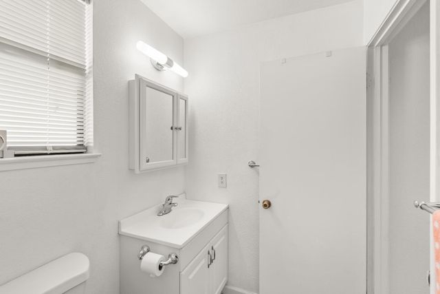 3649 Rio Pacifica Way, Sacramento, CA 95834