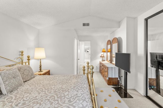 3649 Rio Pacifica Way, Sacramento, CA 95834