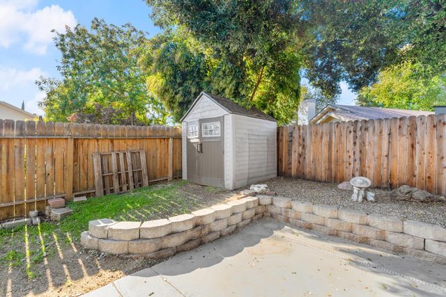 3649 Rio Pacifica Way, Sacramento, CA 95834