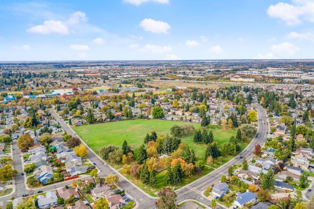 3649 Rio Pacifica Way, Sacramento, CA 95834