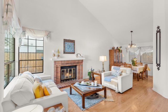 3649 Rio Pacifica Way, Sacramento, CA 95834