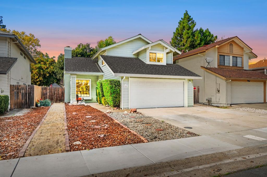 3649 Rio Pacifica Way, Sacramento, CA 95834