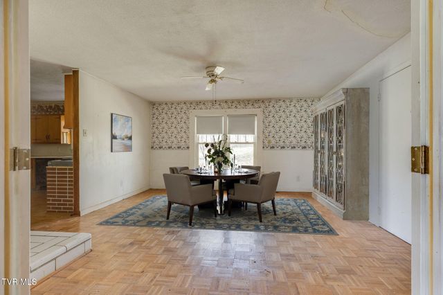 36181 Plum Creek Road, Glade Spring, VA 24340