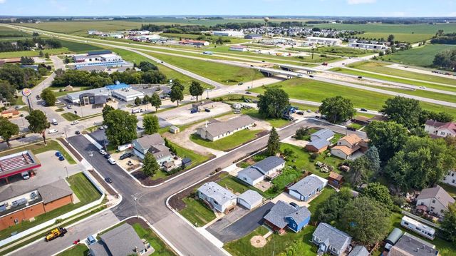 102 5th Street SW, Kasson, MN 55944