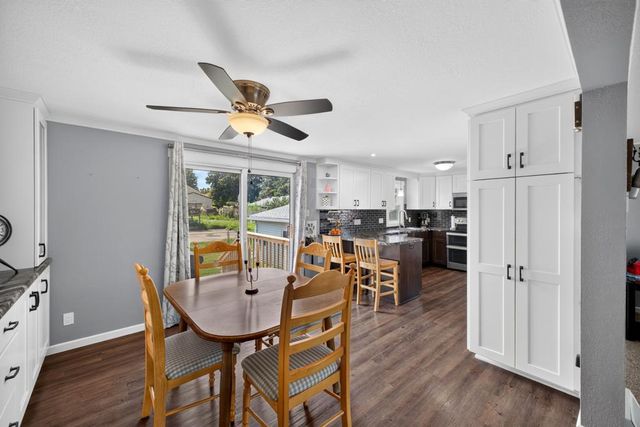 102 5th Street SW, Kasson, MN 55944