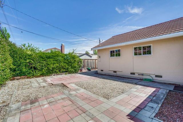 1239 Lockhaven Way, San Jose, CA 95129