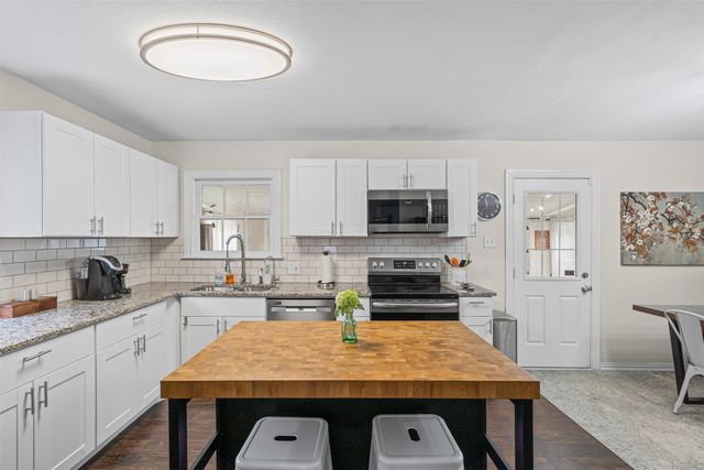 4204 Geddes Avenue, Fort Worth, TX 76107