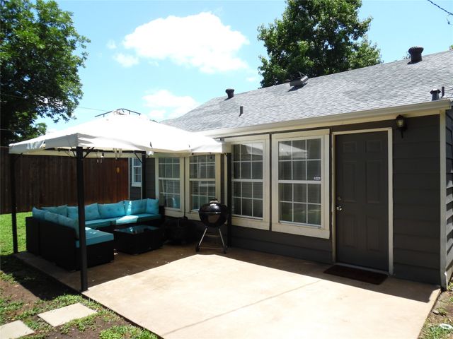 4204 Geddes Avenue, Fort Worth, TX 76107