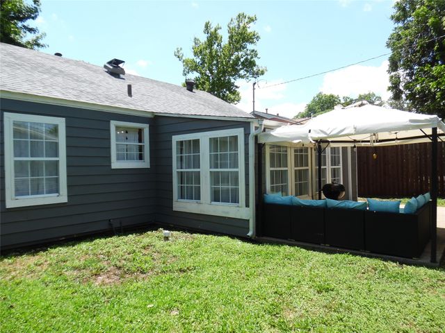 4204 Geddes Avenue, Fort Worth, TX 76107