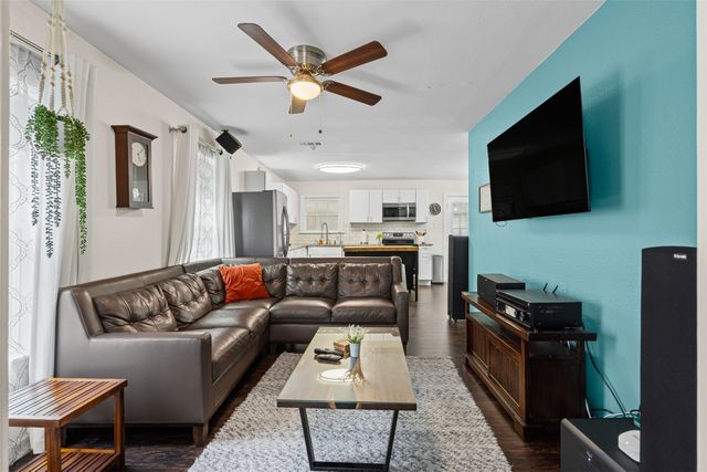 4204 Geddes Avenue, Fort Worth, TX 76107