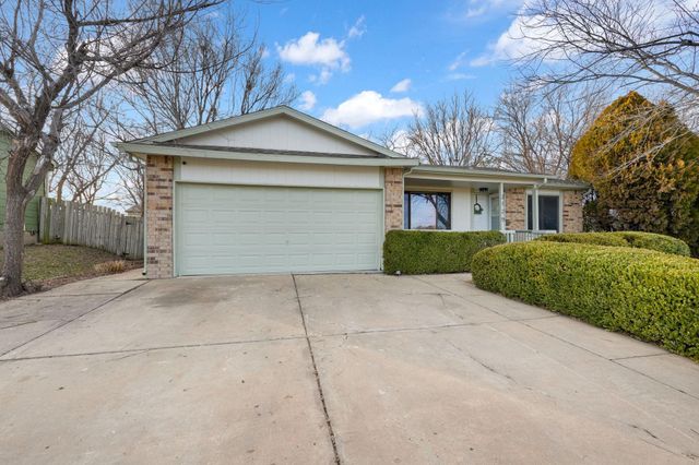 3125 N Rushwood St, Wichita, KS 67226