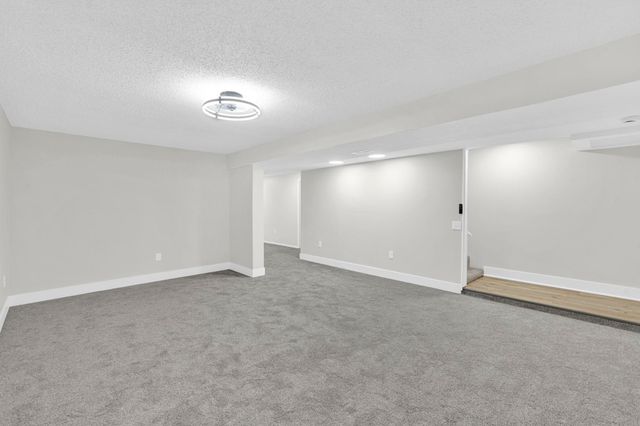 3125 N Rushwood St, Wichita, KS 67226