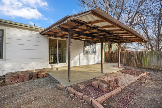 3125 N Rushwood St, Wichita, KS 67226