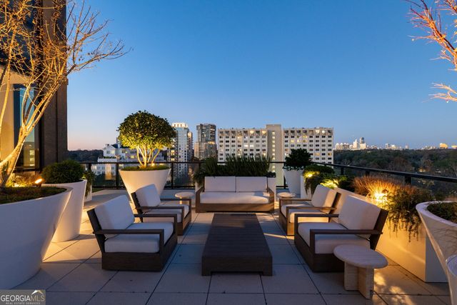 2425 Peachtree Road NE 1503, Atlanta, GA 30305