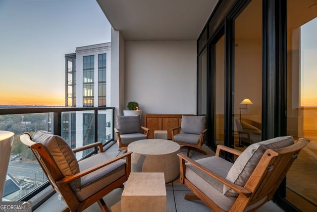 2425 Peachtree Road NE 1503, Atlanta, GA 30305