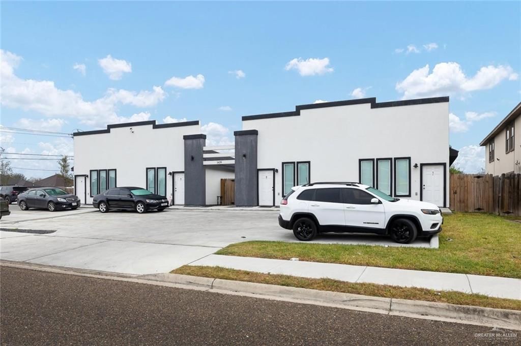 1429 W Harrison Avenue 3, Alton, TX 78573