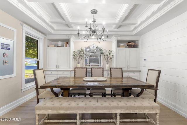 1832 E MENLO Street, Mesa, AZ 85203