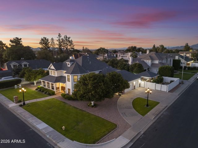 1832 E MENLO Street, Mesa, AZ 85203