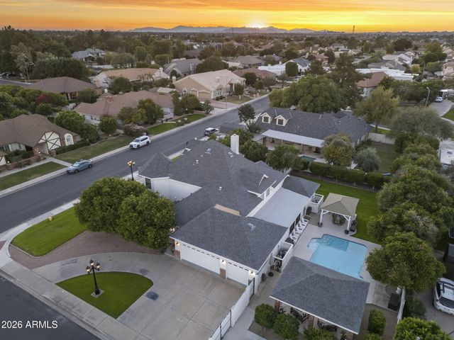 1832 E MENLO Street, Mesa, AZ 85203