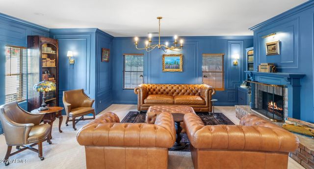 1832 E MENLO Street, Mesa, AZ 85203