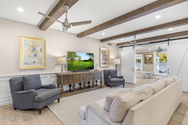 1832 E MENLO Street, Mesa, AZ 85203