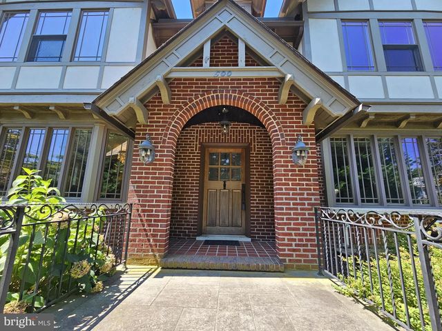 500 W FRANKLIN, Collingswood, NJ 08107