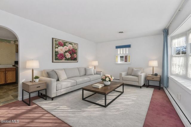 11 Myers Court, Colonie, NY 12205