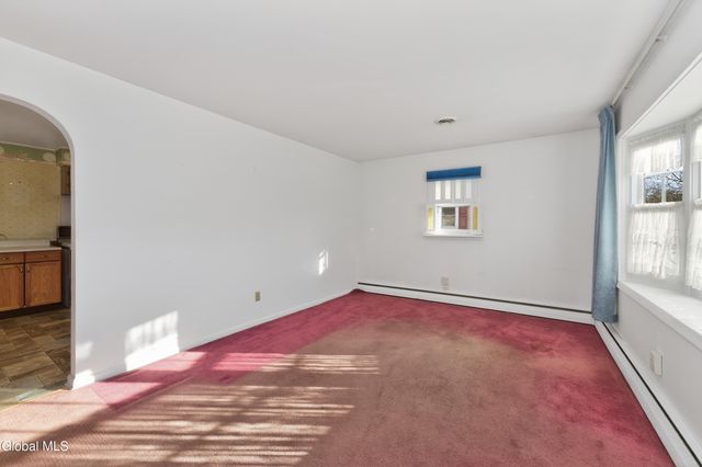 11 Myers Court, Colonie, NY 12205