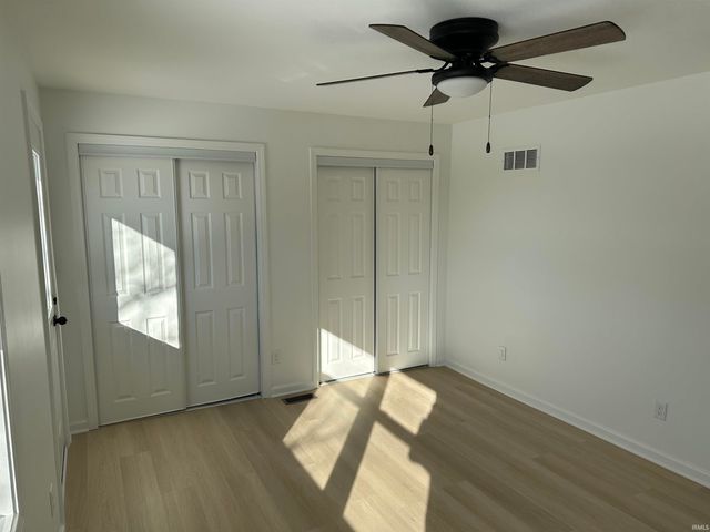 1201 N ST RD 157 Road, Bloomfield, IN 47424