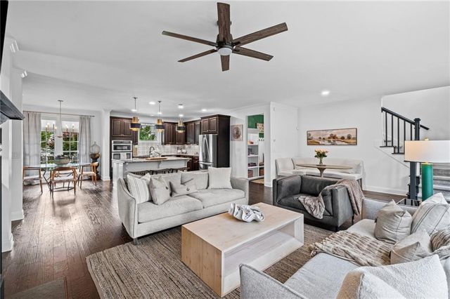 114 Hedgewood Lane, Canton, GA 30115