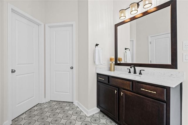 114 Hedgewood Lane, Canton, GA 30115