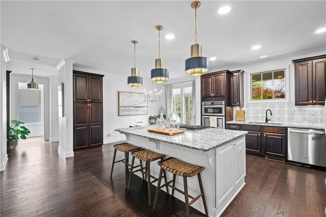 114 Hedgewood Lane, Canton, GA 30115