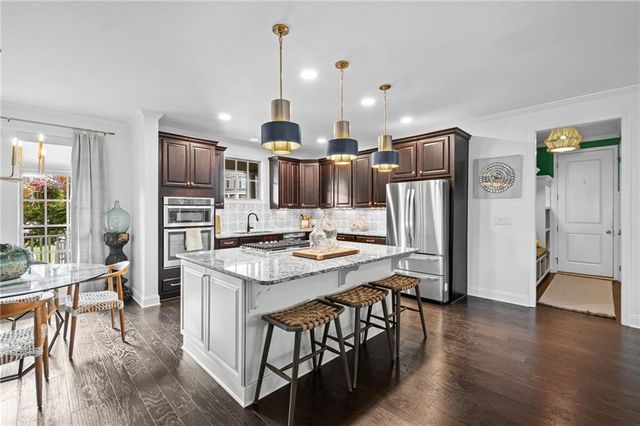 114 Hedgewood Lane, Canton, GA 30115