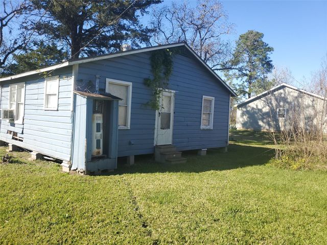 109 Carver Street, West Columbia, TX 77486