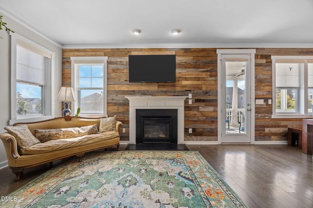 81 Juneberry Drive, Chapel Hill, NC 27516