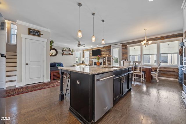 81 Juneberry Drive, Chapel Hill, NC 27516