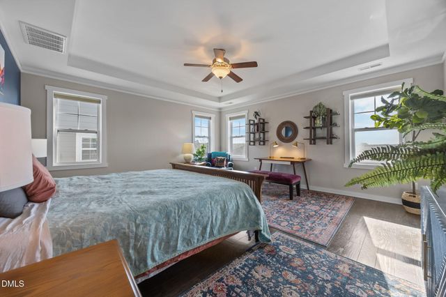 81 Juneberry Drive, Chapel Hill, NC 27516