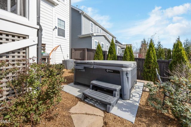 81 Juneberry Drive, Chapel Hill, NC 27516