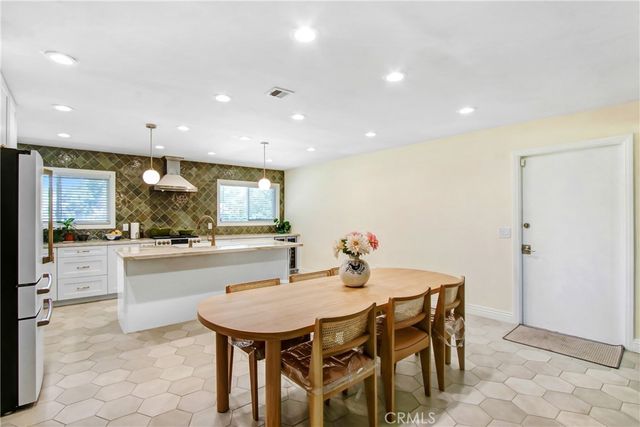 1580 Pelham Place, Riverside, CA 92506