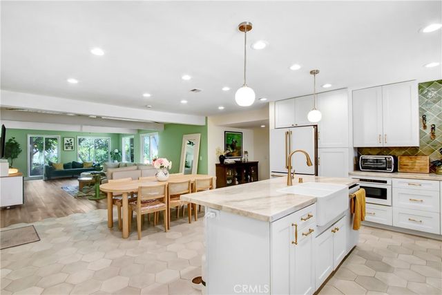 1580 Pelham Place, Riverside, CA 92506