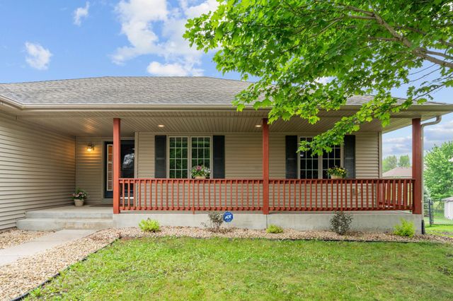 3166 Kahlen Avenue NE, Saint Michael, MN 55376