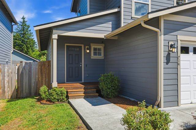 714 SE Olga Circle, Port Orchard, WA 98366