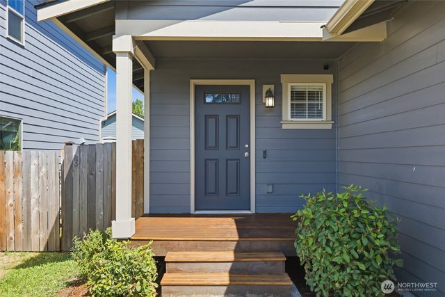 714 SE Olga Circle, Port Orchard, WA 98366