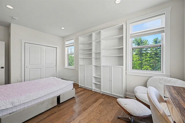 589 Concord Pines Drive, Ann Arbor, MI 48105