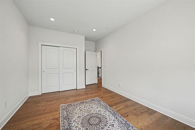 589 Concord Pines Drive, Ann Arbor, MI 48105