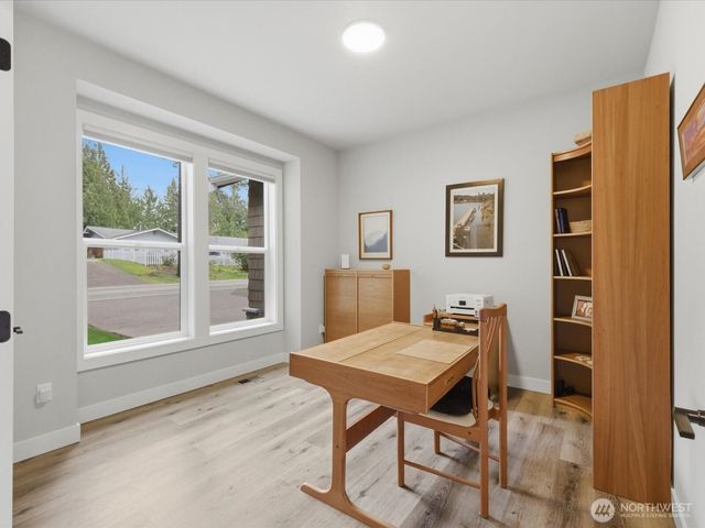 12500 Robinhood Lane, Snohomish, WA 98290
