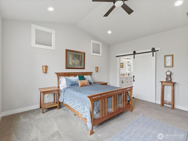 12500 Robinhood Lane, Snohomish, WA 98290