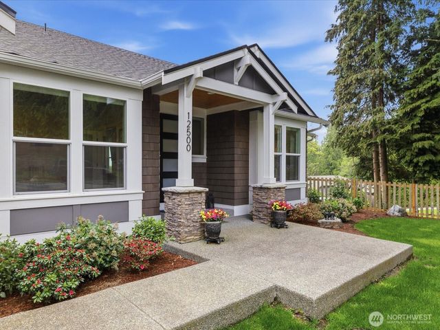12500 Robinhood Lane, Snohomish, WA 98290