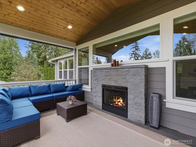 12500 Robinhood Lane, Snohomish, WA 98290